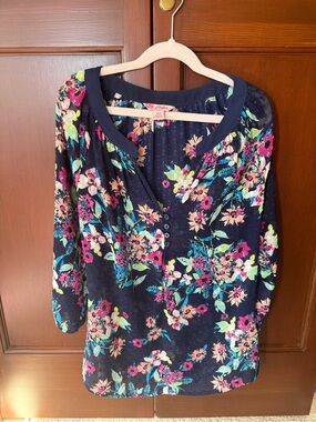 Candie's Navy Floral Button-Front Henley Top